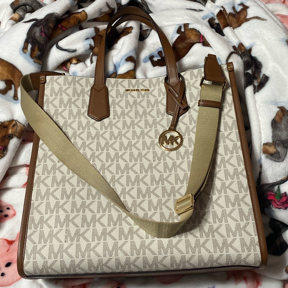 Michael kors large north south tote